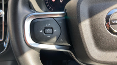 Volvo XC40 2.0 B3P Core 5dr Auto Petrol Estate